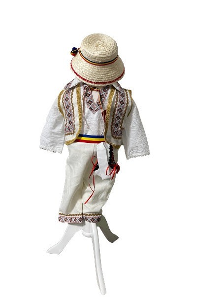 Set costum popular botez alb/auriu, trusou, lumanare, 14 piese [5]