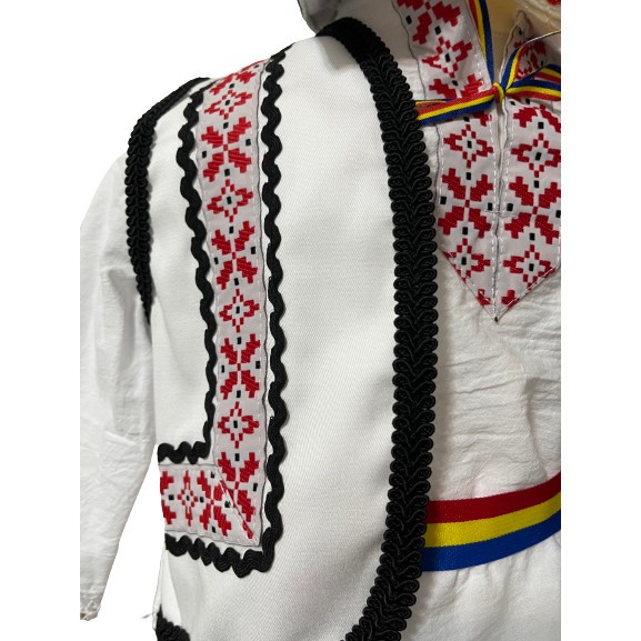 Set costum popular botez alb/negru, trusou, lumanare, 14 piese [7]