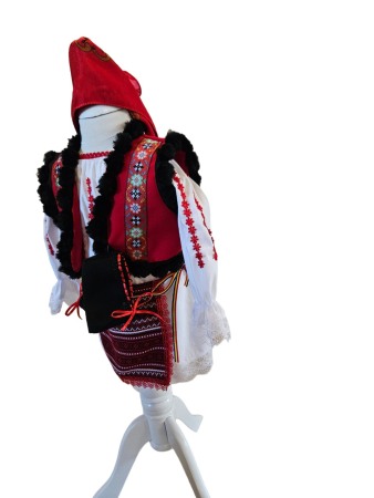 Costum traditional fete cu vesta, alb/rosu/negru, 5 piese [1]
