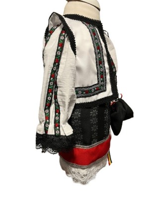 Costum traditional fete premium, negru/rosu/alb, 6 piese [5]