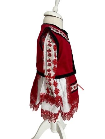 Costum traditional fete premium, rosu/alb, 5 piese [1]