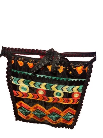 Costum traditional fetite cu vesta, culoare alb/rosu/negru, 5 piese [1]