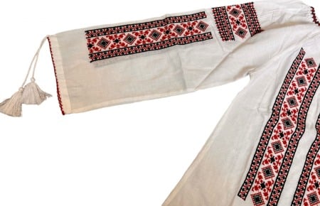 Ie traditionala , alba, broderie rosu/negru, femei [1]