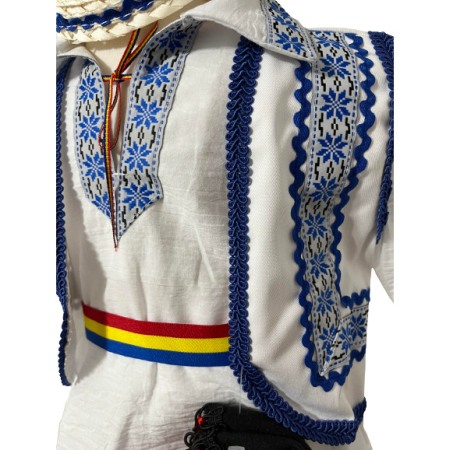 Set costum popular botez alb/albastru, trusou, lumanare, 14 piese [5]
