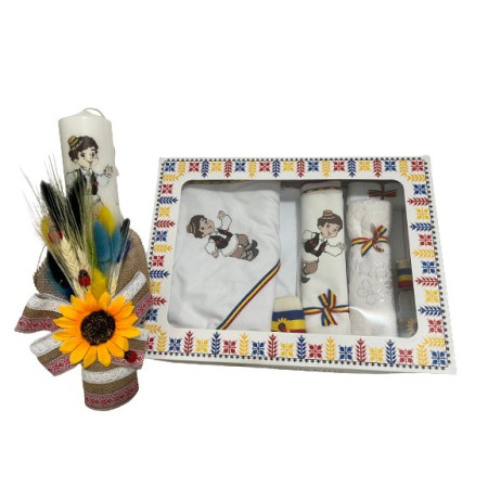 Botez - Trusou botez traditional complet, baieti, culoare alb-tricolor, setul contine 8 piese, lumanare traditionala