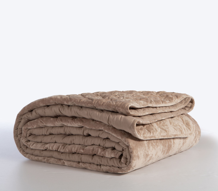 Cuvertură Priver queen size  din colecția Premium, cu dimensiunile de 230x240 cm [2]