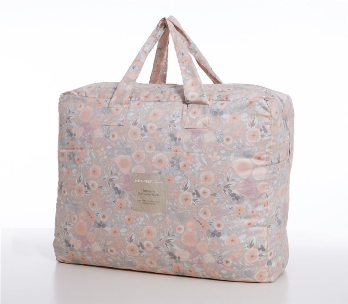 Pilota de pat ,dimensiunea de 240x230 cm. [2]