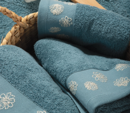 Baie - Prosop de mână cu bordură jacquard, din 100% bumbac și dimensiune 30x50 cm