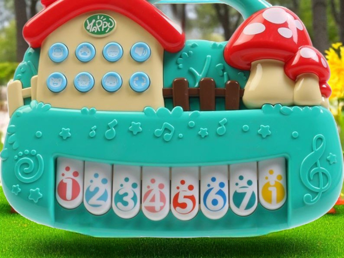 Pian interactiv tip casuță cu muzicală, efecte de lumină și sunet, multicolor, 6-12 luni [1]
