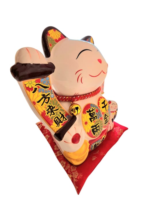 Pisica norocoasa din ceramica stand pe perna rosie - avand inaltime 19 cm - Maneki Neko, culoare alba, Decoratiune Feng Shui cu pepita aurie si pui, talisman pentru prosperitate, si noroc [4]