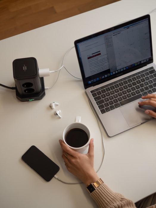 Prelungitor tip turn  8 prize, 4 USB, cablu 2m, pozitionare prize 45 [2]