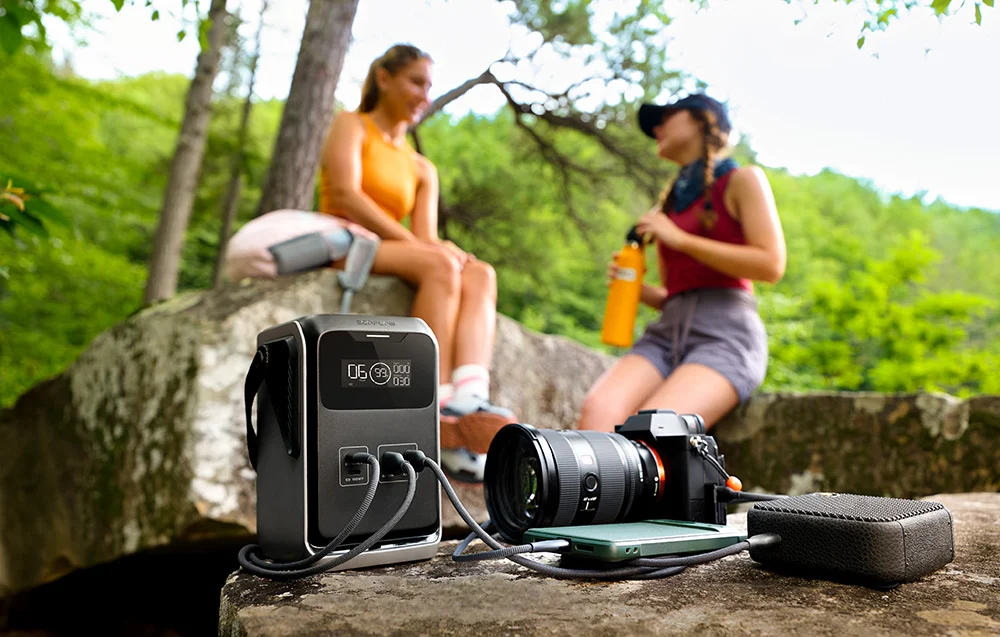 Stație de alimentare portabilă EcoFlow TRAIL 200 DC [2]