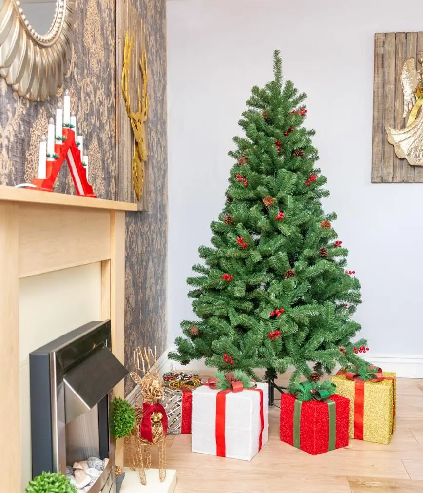 Brad Artificial Deluxe 180 cm cu Conuri și Fructe Roșii – Decor Natural și Elegant pentru Crăciun [3]