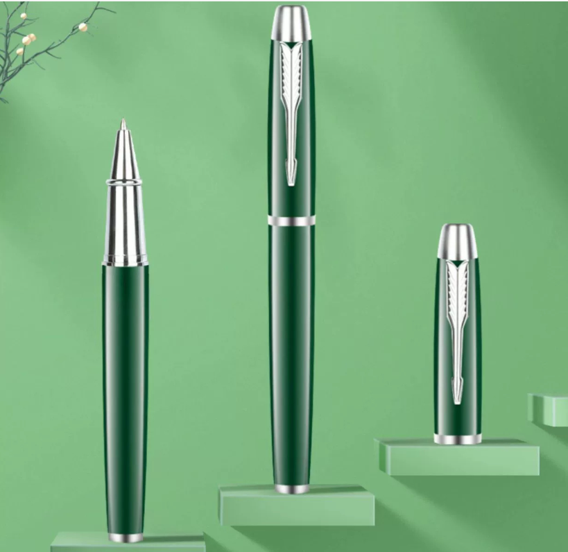 Set Cadou Premium pentru Birou – Agenda, Stick, Pix si Termos Elegant Verde [4]