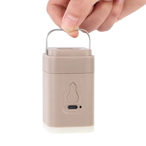 Produse de vara - Pompa Electrica Portabilă 7.5x5cm, cu 3 Duze, pentru Umflare și Dezumflare Rapidă, Diferite Culori