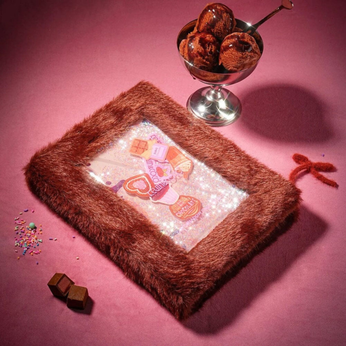 Paleta Machiaj Profesionala KEVIN & COCO Chocolate Fuzzy Collection, 76 Culori, Trusa Completa pentru Ochi si Fata, Farduri Mate si Sidefate, Blush, Iluminator si Contur, cu Oglinda, Pigmentare Intens [5]