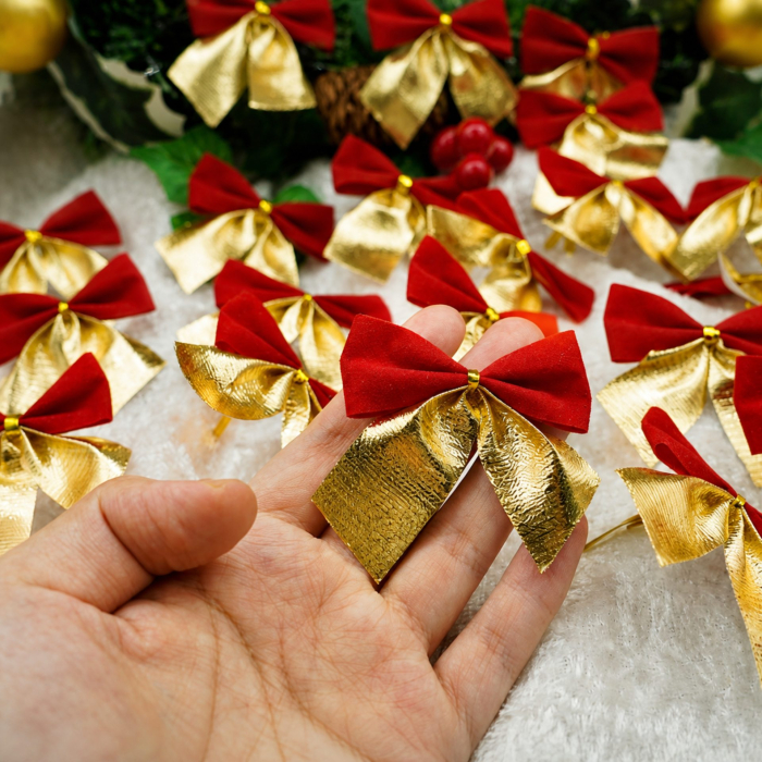 Set 24 Fundite Decorative pentru Brad de Craciun, Flippy, Rosu-Auriu, din Poliester, Decoratiuni Festive, 5 x 6 cm [2]