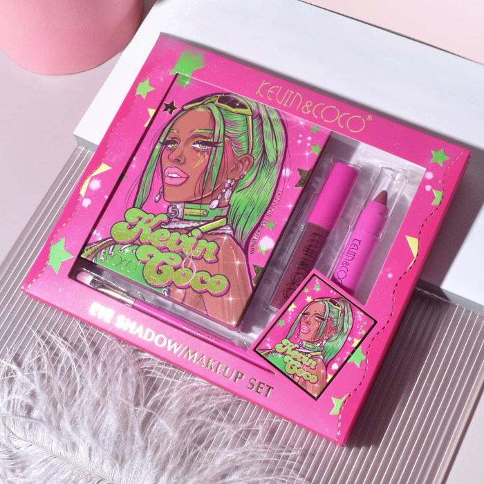 Set 4 Produse de Machiaj, KEVIN & COCO, Green Cool Girl, 18 Culori, Farduri de Ochi Mate, Sidefate și Glitter, Iluminatoare, Produse pentru Conturare, Luciu de Buze și Pensulă Inclusă, Multicolor, 20. [3]