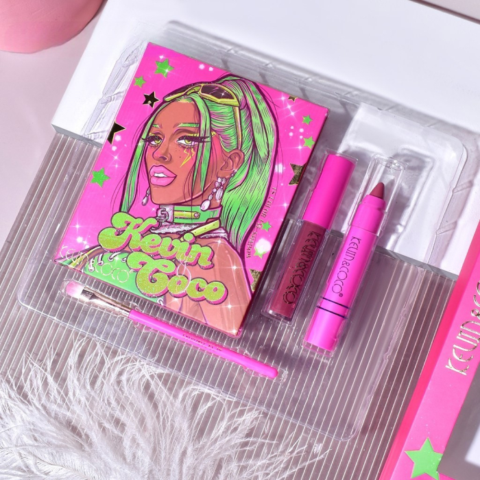 Set 4 Produse de Machiaj, KEVIN & COCO, Green Cool Girl, 18 Culori, Farduri de Ochi Mate, Sidefate și Glitter, Iluminatoare, Produse pentru Conturare, Luciu de Buze și Pensulă Inclusă, Multicolor, 20. [2]