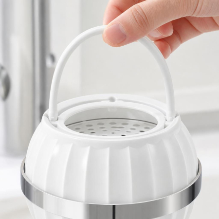 Filtru Purificator pentru Apa de Baie, Flippy, Forma Sferica, Maner pentru Agatare, Banda Decorativa Argintie, Uz Casnic, Alb [2]