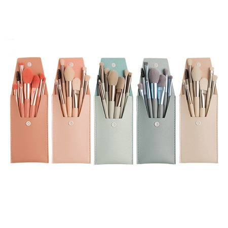 Mini Set Portabil cu 8 Pensule de Machiaj Flippy cu Husa cu Peri Moi și Densi, pentru Fond de Ten, Pudră, Blush, Fard și Sprâncene, Roz [4]