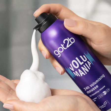 Spuma de Par pentru Volum, Schwarzkopf got2b Volumania, 24h Volumising Mousse, Formula Vegana, 92.8% Ingrediente Naturale, Nivel Fixare Iconless Hold, Par Uscat, Mov [3]