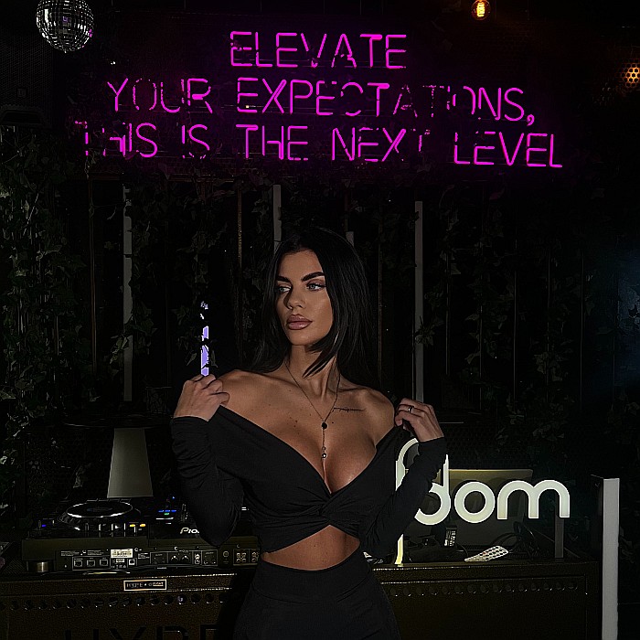 Top Dama Cu Umerii Goi Si Maneca Lunga Negru Lycra - Mia [4]