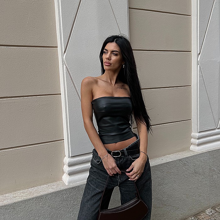 STOC Top Dama Scurt Pe Gat Negru Piele Eco - Tube [3]