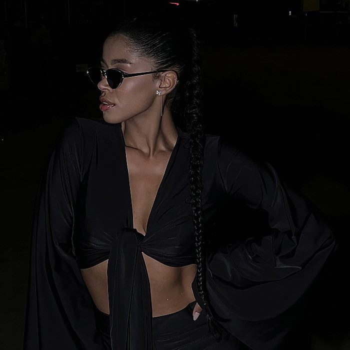 Top Dama Cu Maneca Lunga Negru Lycra - Coralia [2]