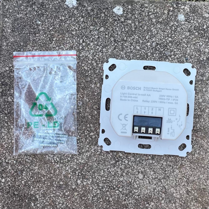 Bosch Smart Home Întrerupător inteligent Unterputz [3]