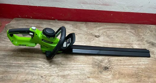Foarfecă electrică pentru gard viu Greenworks G40HT61K2 – 40V [2]