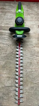 Foarfecă electrică pentru gard viu Greenworks G40HT61K2 – 40V [4]