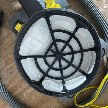 Aspirator profesional Kärcher T 10/1 [2]