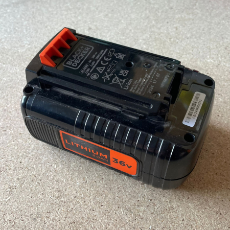 Baterie BLACK+DECKER 36V Li-Ion 2,0 Ah [3]