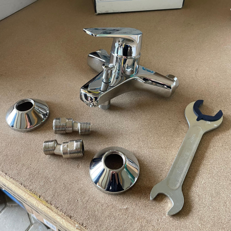 Baterie cadă-duș GROHE Start Flow 23772000 – Reșigilată [1]