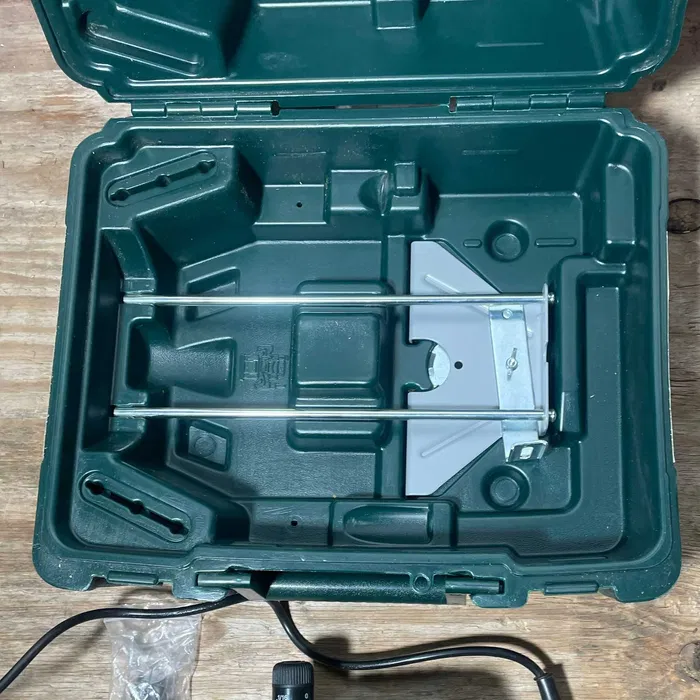 Bosch POF 1400 ACE, freză electrică pentru lemn [3]