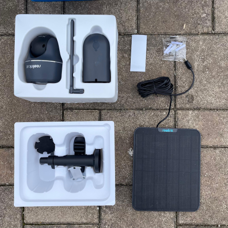 Cameră Supraveghere 4K Reolink Go PT Ultra (4G LTE) + Panou Solar [1]