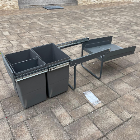 Coșuri de gunoi pentru bucătărie cu montaj inferior [1]