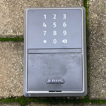 Cutie pentru chei KeyGarage™ cu Bluetooth® – ABUS [1]