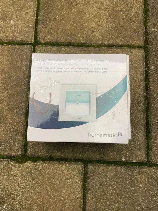 Homematic IP 152020A0 – Modul comutator cu lumină de semnal [2]