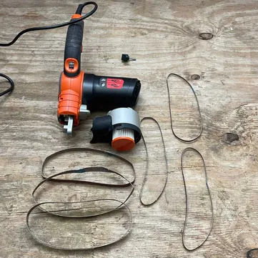 Mașină de șlefuit cu bandă BLACK+DECKER KA902EK-QS – 400W [2]