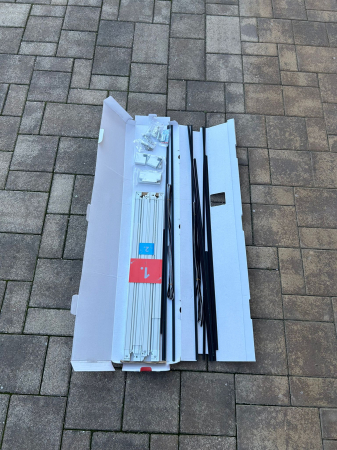 tesa® FALT – Cadru pliabil din aluminiu, telescopic, pentru uși [2]