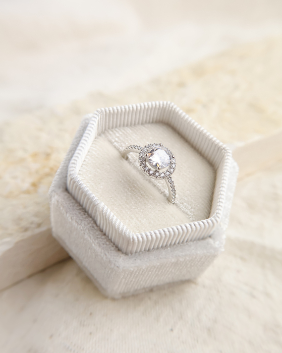 inel-Royalty-argint-platinat-cu-piatra-si-cristale-nobelini [5]