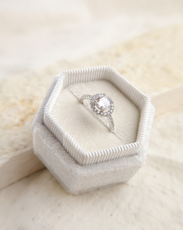 inel-Royalty-argint-platinat-cu-piatra-si-cristale-nobelini [4]