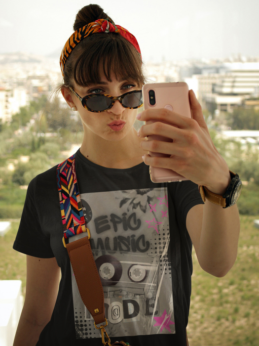 Tricou personalizat premium 100% bumbac Retro [1]