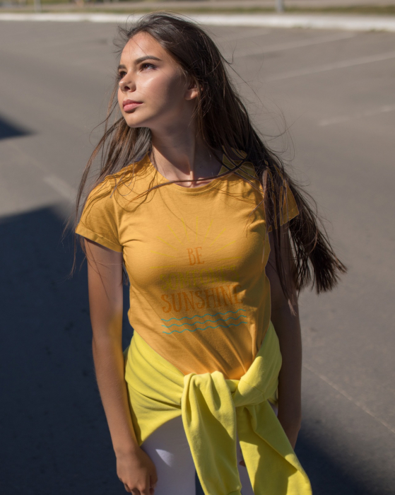 Tricou personalizat premium 100% bumbac Summer Vibes [1]