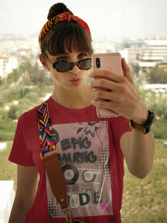 Pentru femei - Tricou personalizat premium 100% bumbac Retro