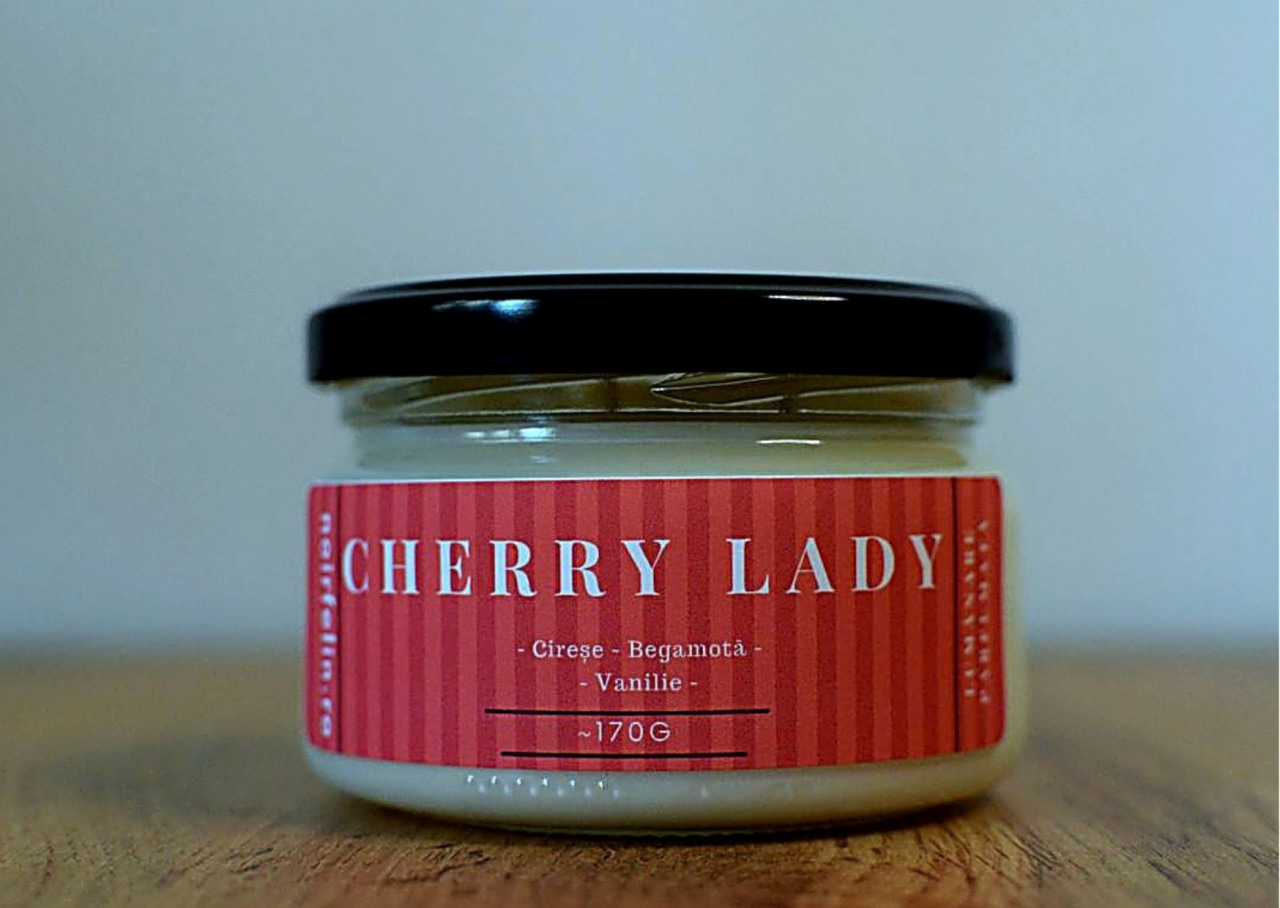 Lumanare parfumata soia Cherry Lady - Cirese, Bergamota, Vanilie, ceara naturala, handmade [3]