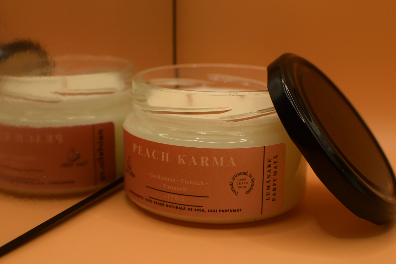 Lumanare parfumata soia Peach Karma - Cardamom, Piersica, Turmeric, ceara naturala, handmade [5]