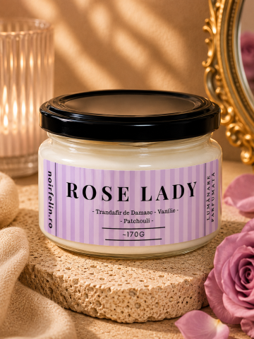 Ediții Limitate - Lumanare parfumata soia Rose Lady - Trandafir de Damasc, Vanilie, Patchouli, ceara naturala, handmade